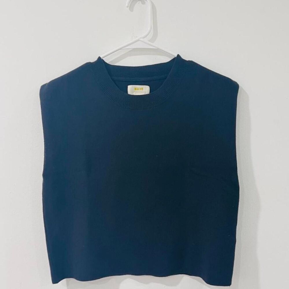 Anthropologie Women's Black and Navy T-shirt